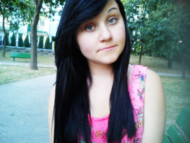 hgfdxgvhb