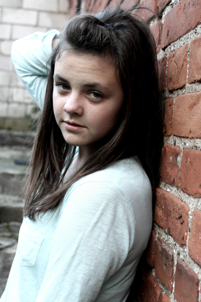 Kamila : *