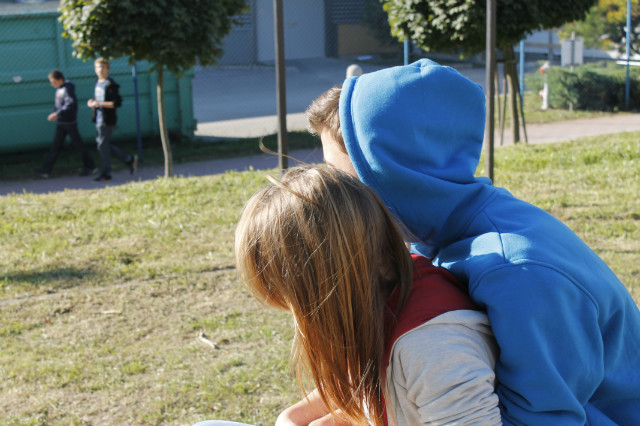 Kamil ; **