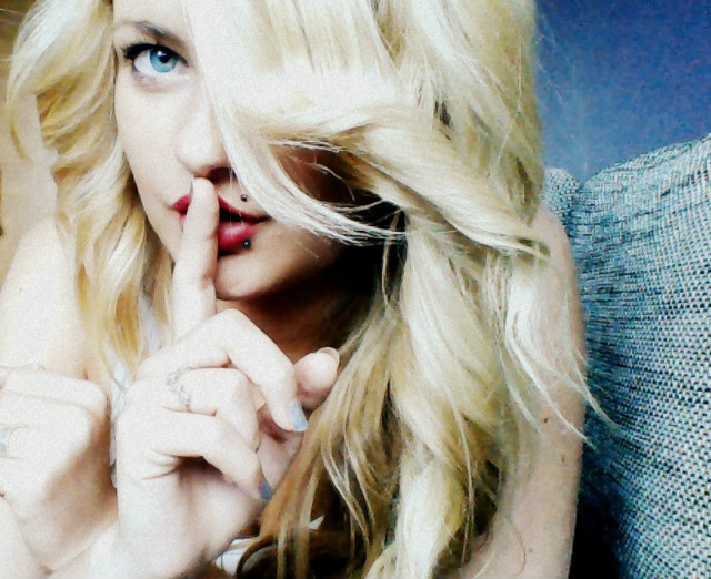 shhh...i love you.