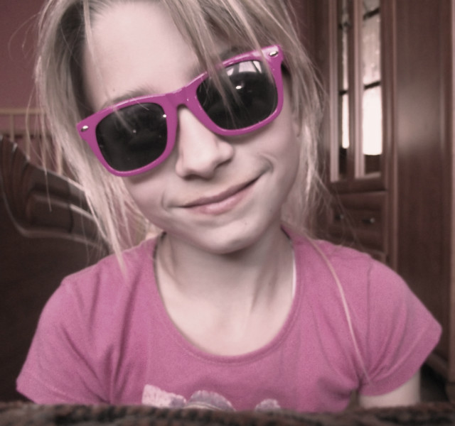 Stare :]