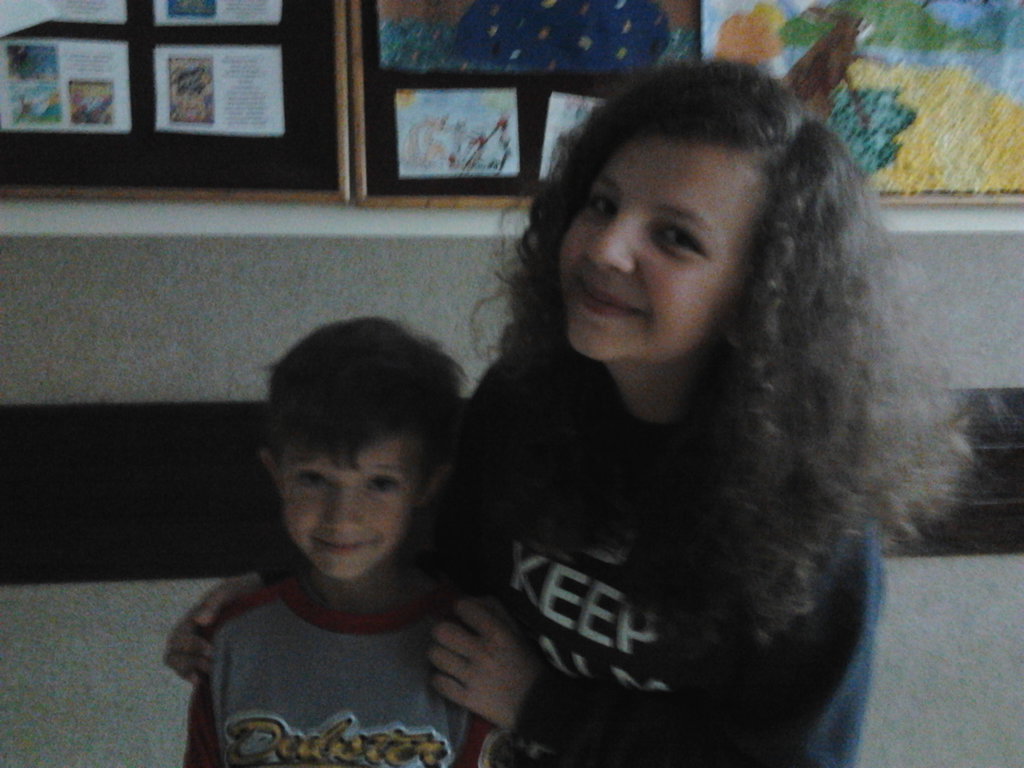 Lauraa ;3