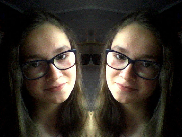 Jestem adna? Nie, dziki ;**
