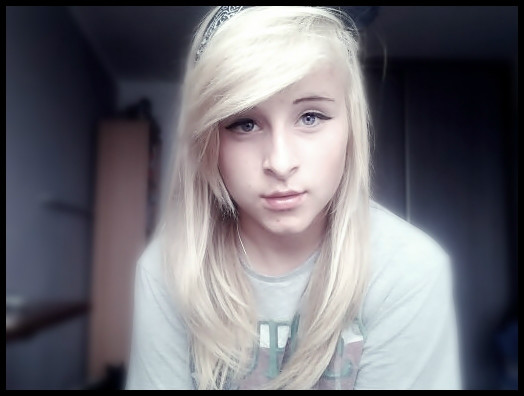 trzy.