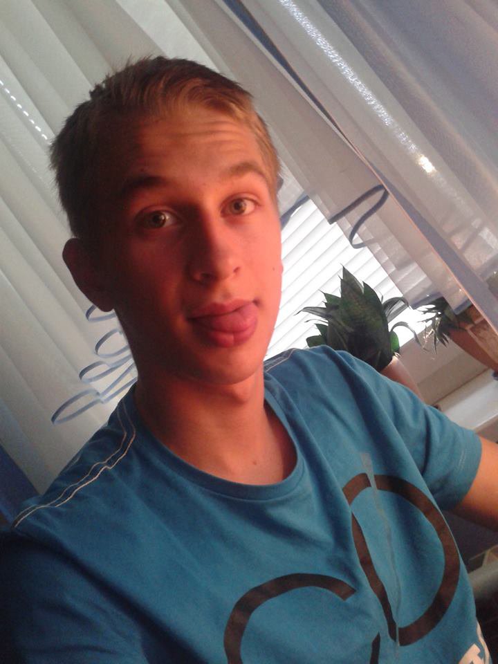 :P
