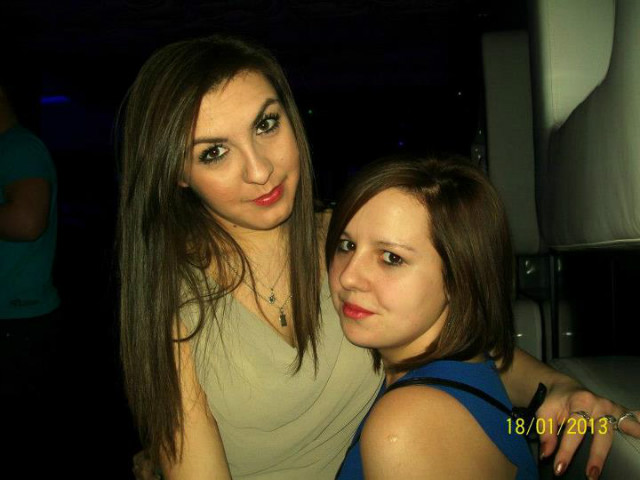 Paula ;*