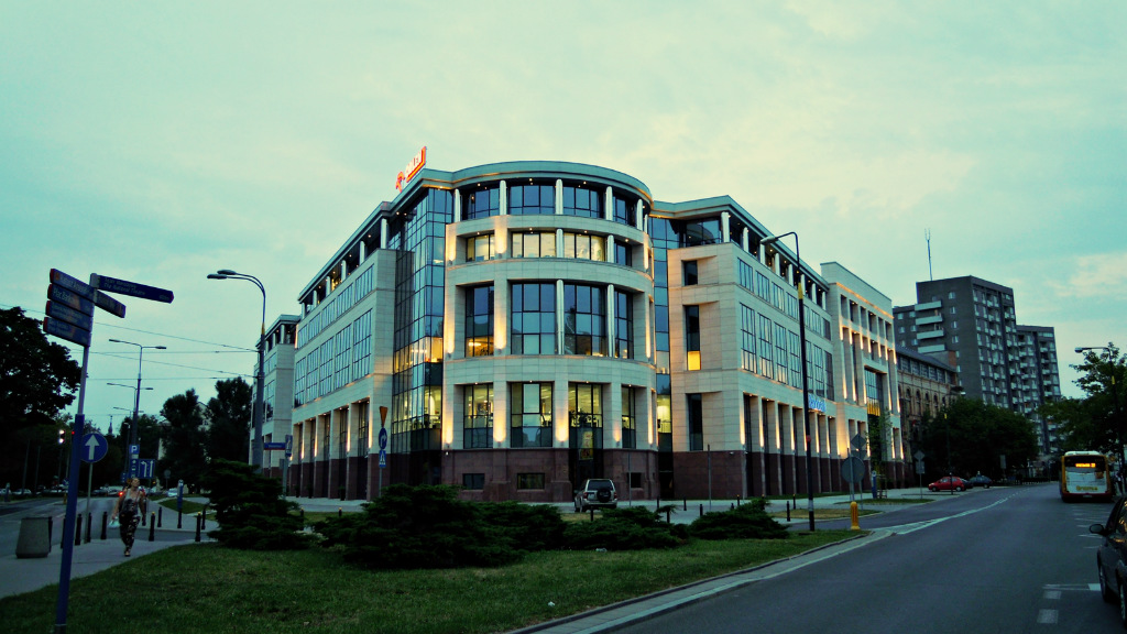 Biurowiec Senator / Bielaska 12