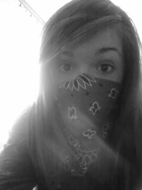 Eff.. Brzydall -,- ;D