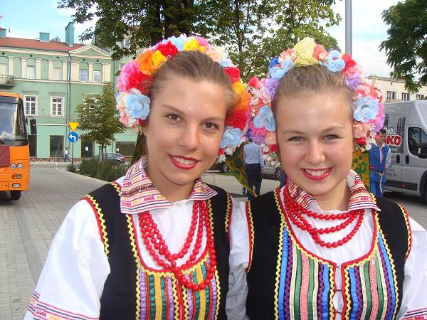 Zespoowo ;** !
