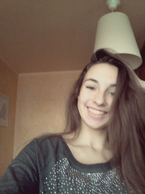 Jest adnie