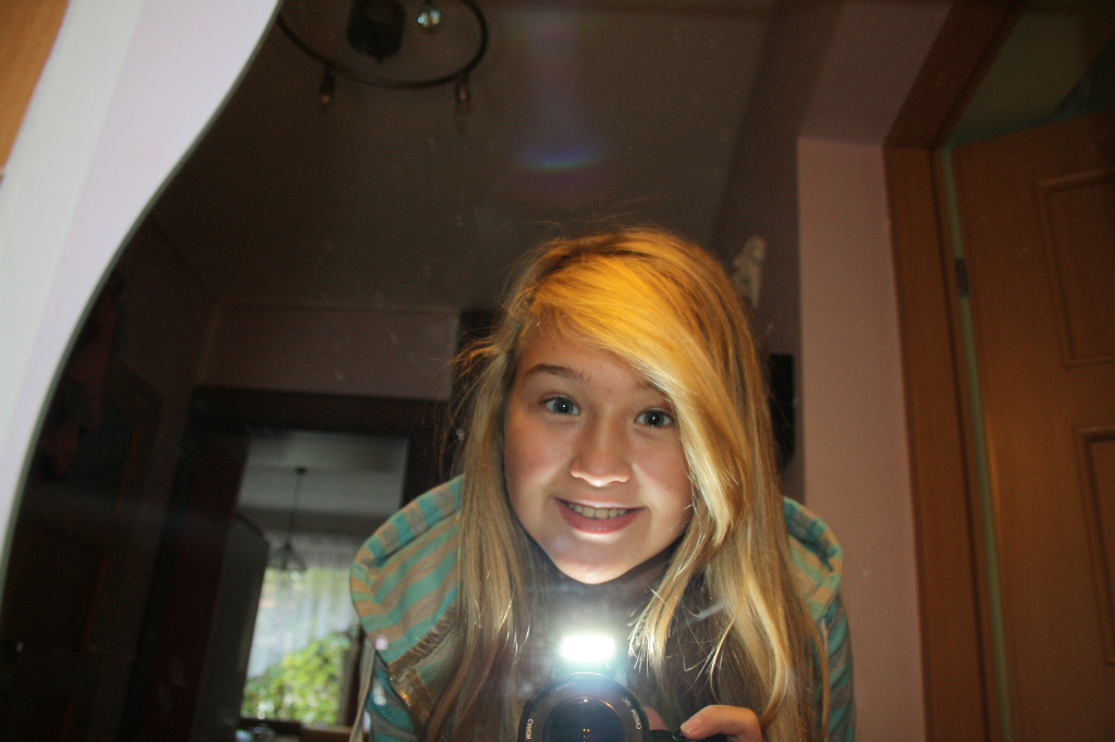 eh ;c 
