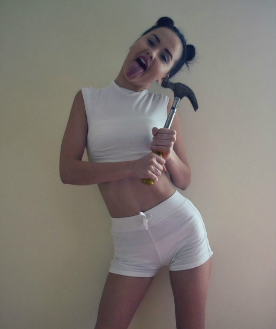 MILEY HEHEH