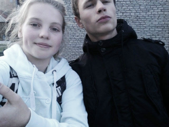 z nim :D