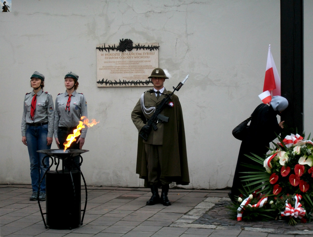 Pod Katyskim Krzyem III