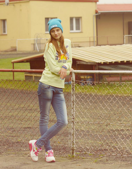 Amandzia < 3