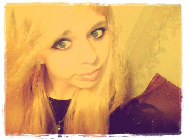 Blond 