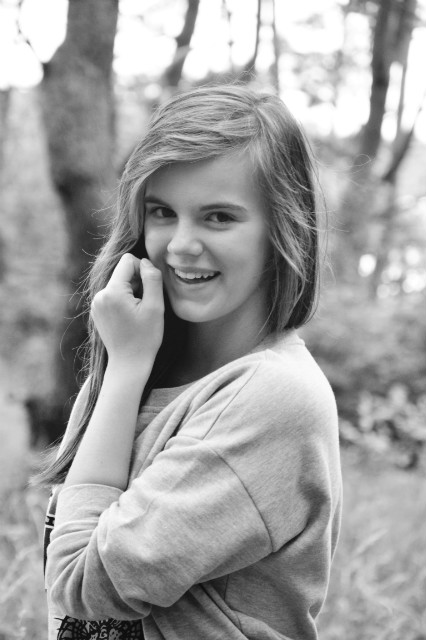 kacee ; ***
