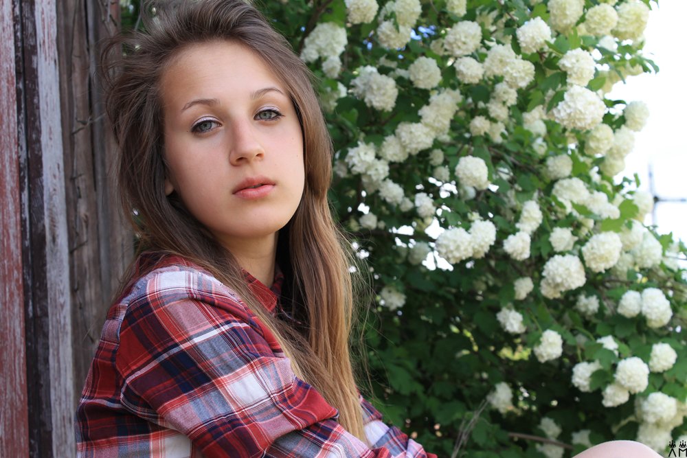 Heeelo