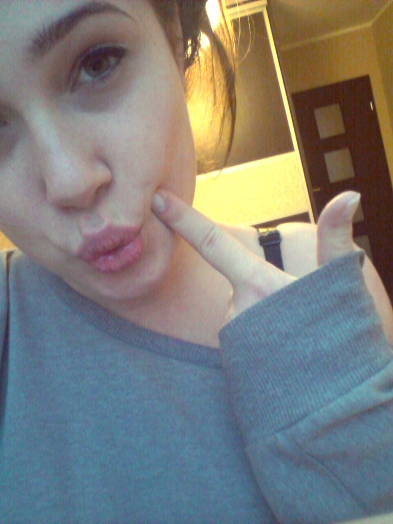 FRIDAYY