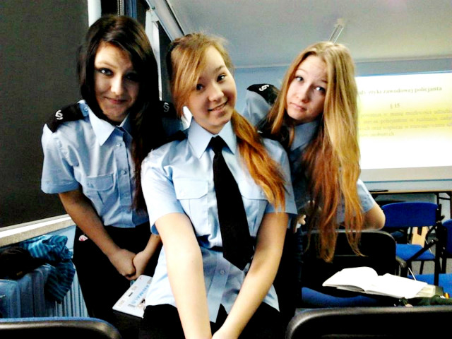 ;*