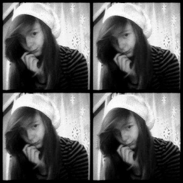 Skarb ;**