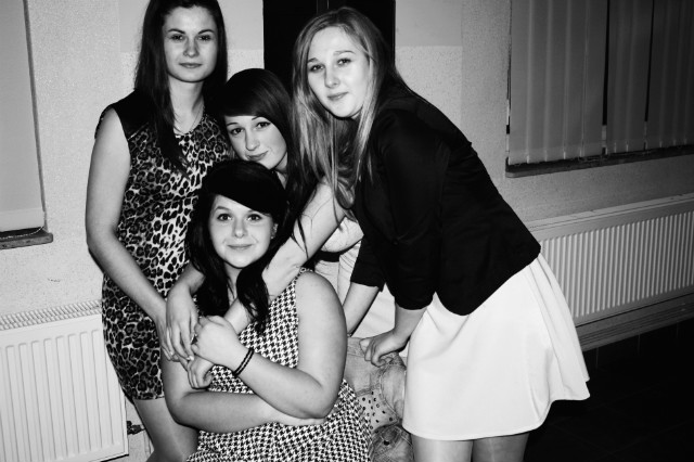 trzy diaby i ja :3