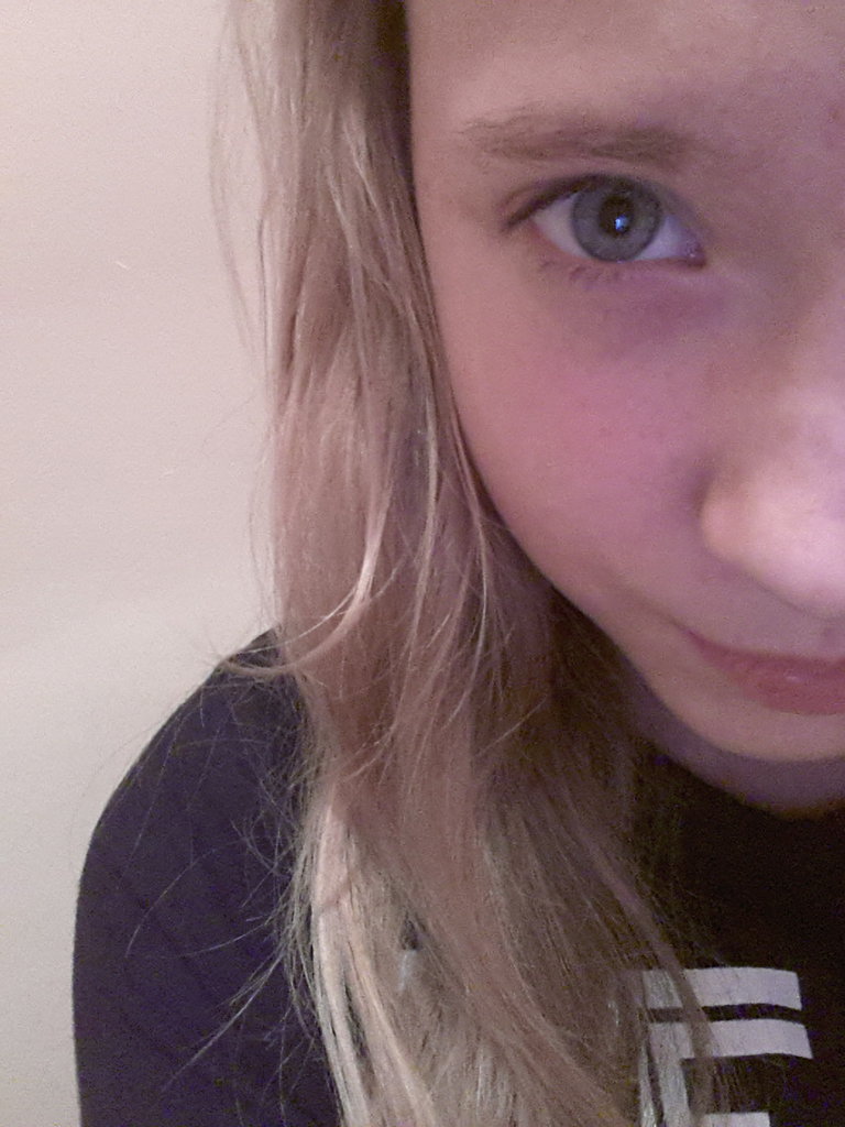 Hyhyhy ; p