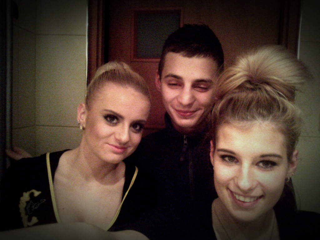 z P&P ;D