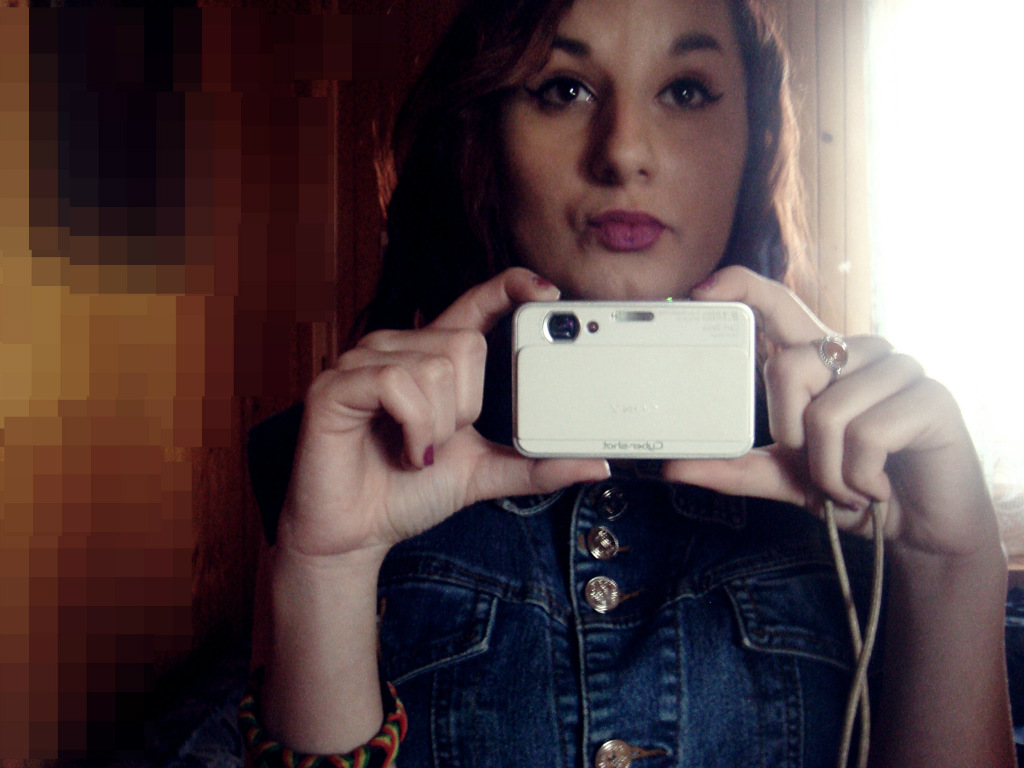 Idealno ; /