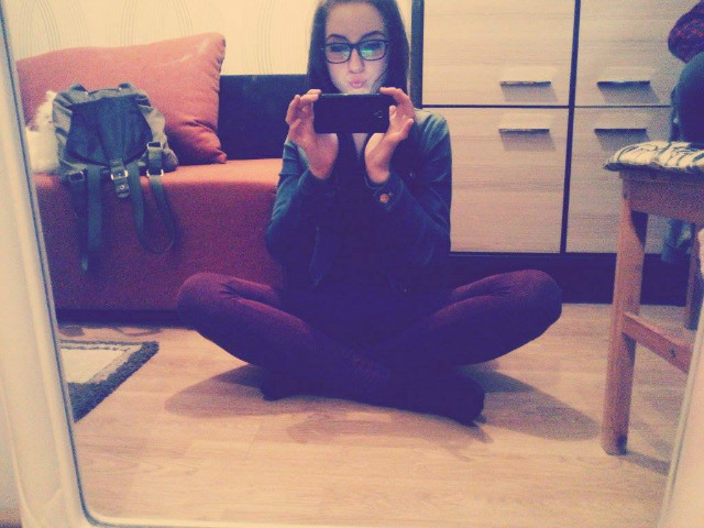 debilka klaudia !!! 