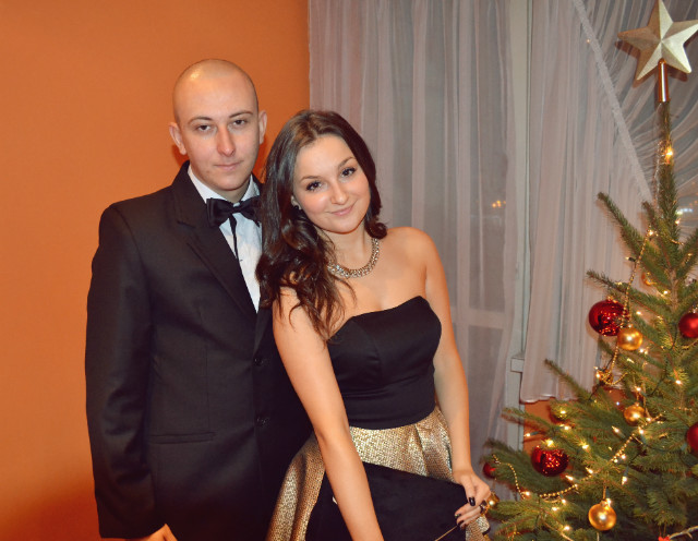 x x x