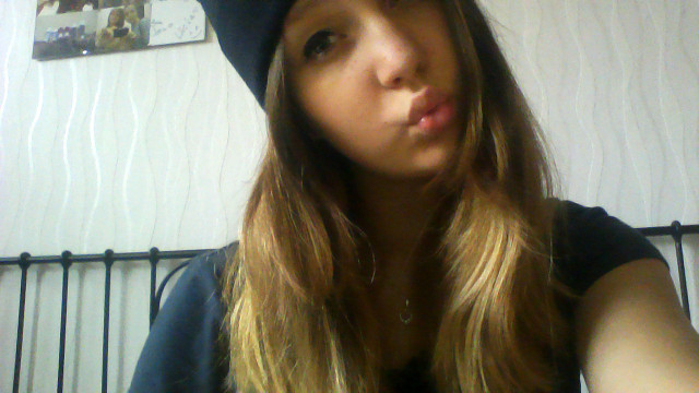 kisses