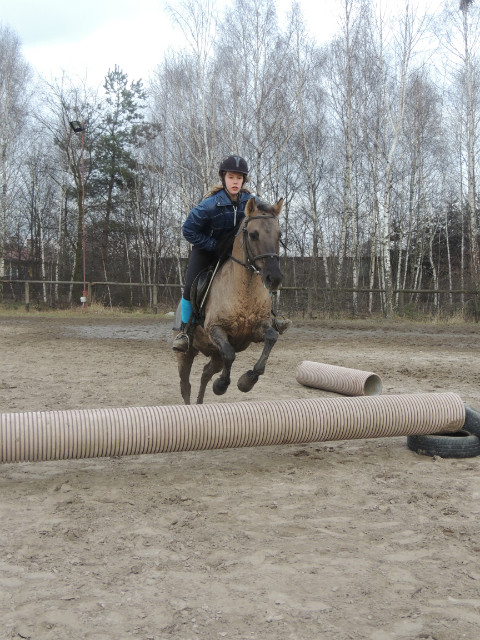 Kulka skacze :*