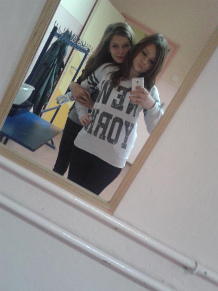Paulla:*