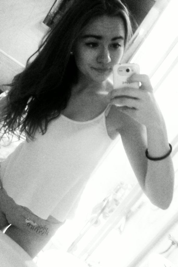 YOU SMILE I SMILE :))