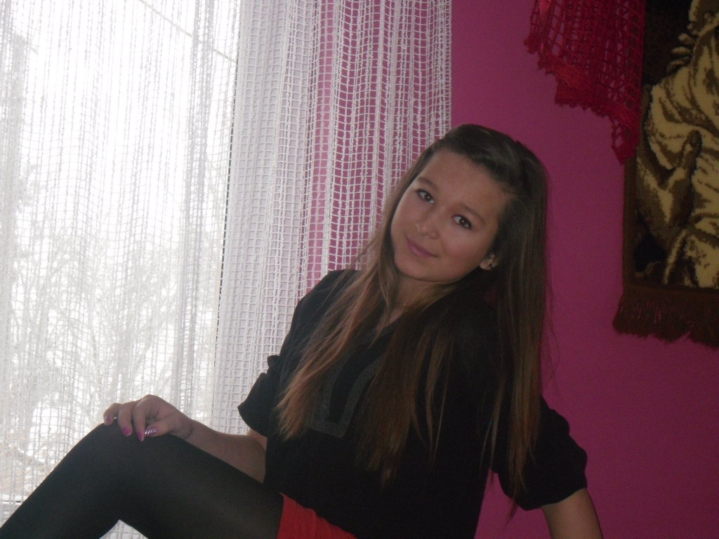 :* :*