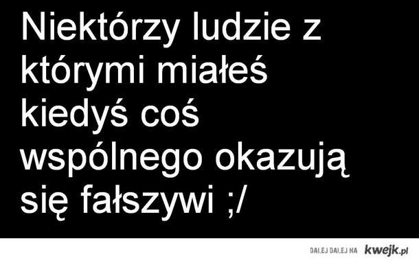 Faszywy czowiek -,-