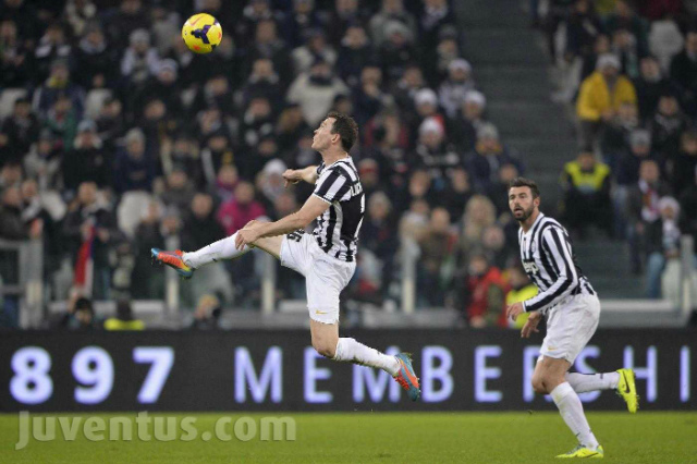 Lichtsteiner i Barzagli.
