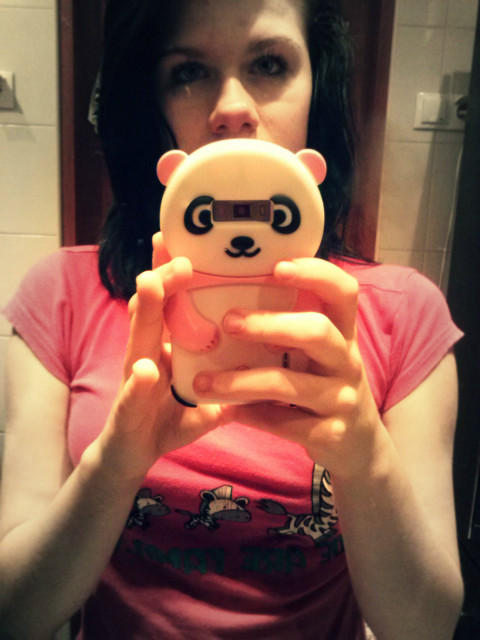 Smuteczek ;c