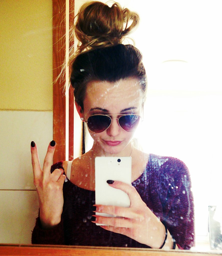 BRUDNE LUSTRO.