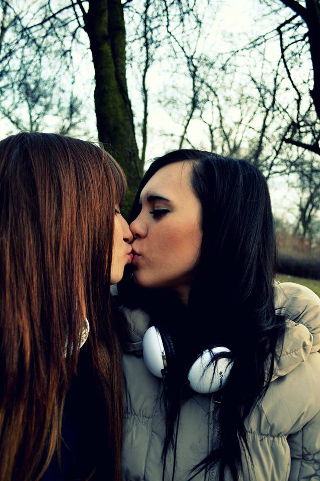 :*
