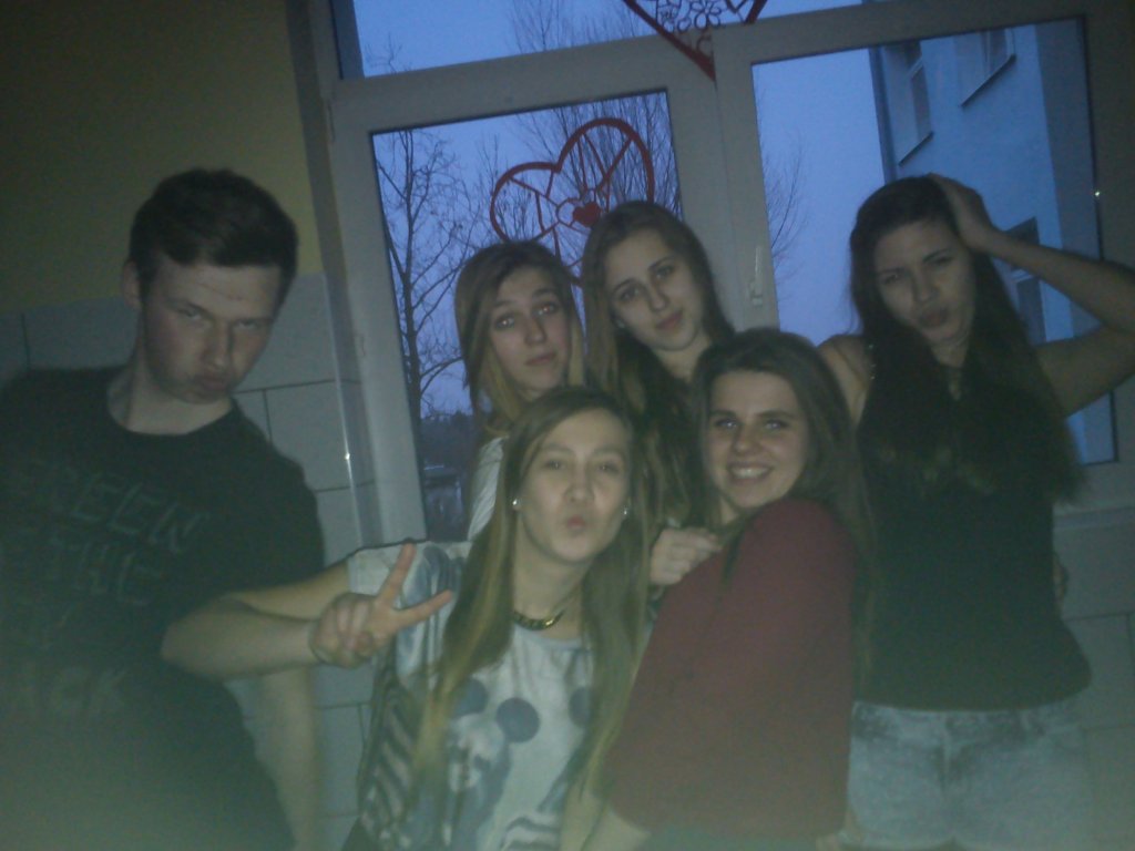 Dyskoteka ;****