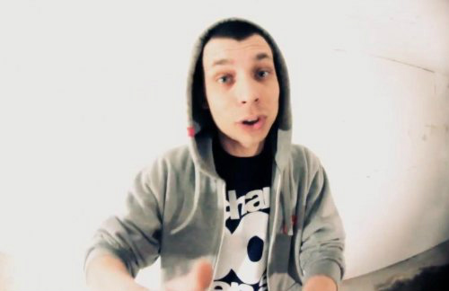 3. Bisz