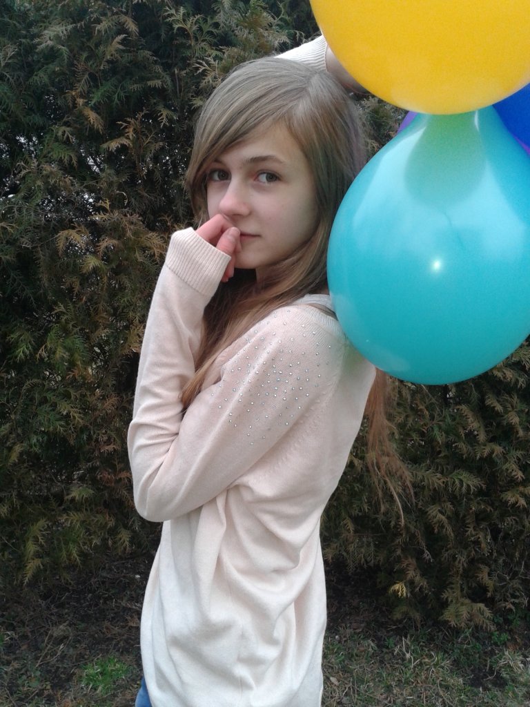 *,,* 