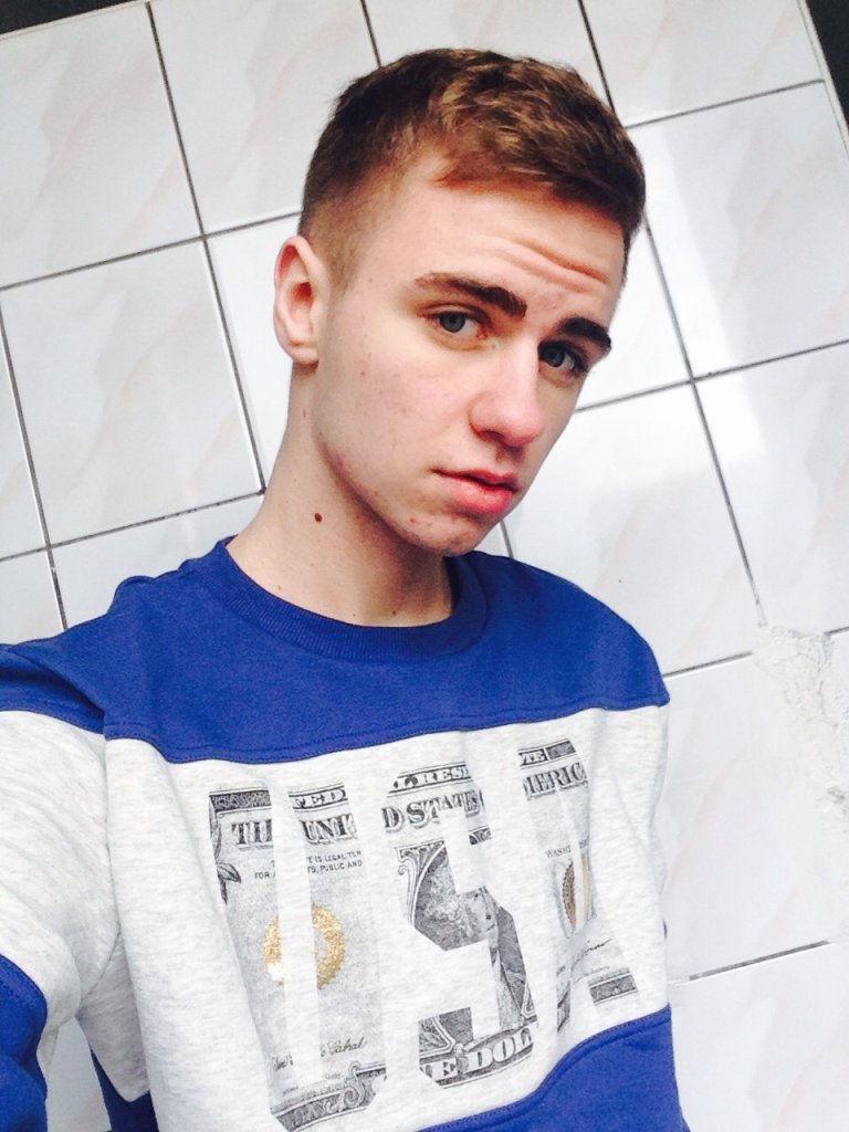 #KonradJanowski