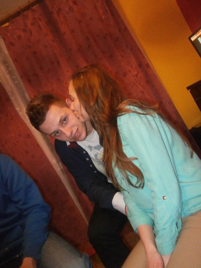 Buzi Buzi ;*