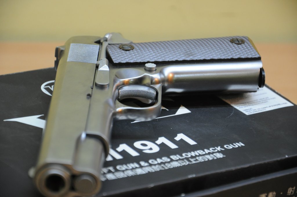 1911
