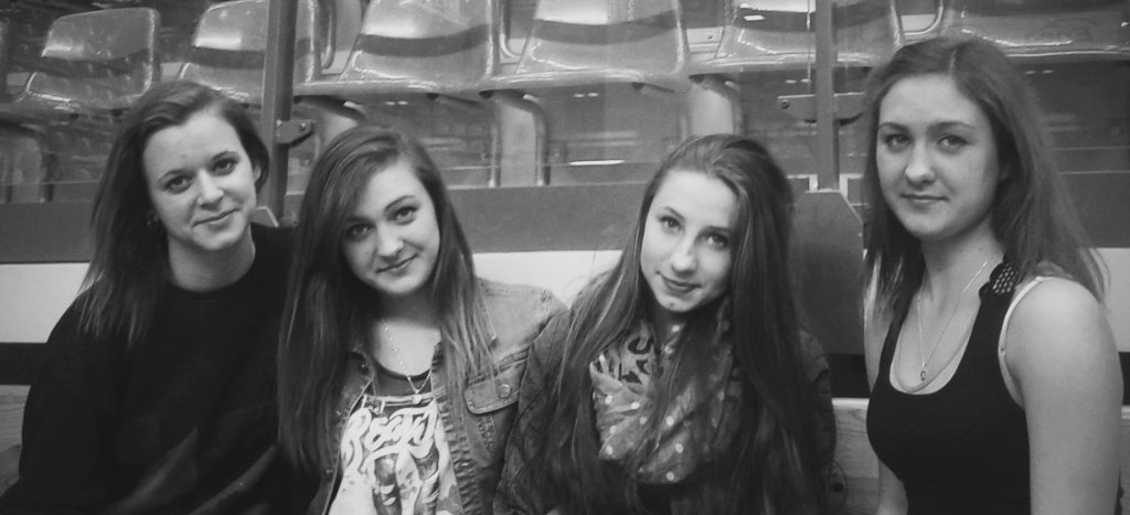 Ksiniczki:*