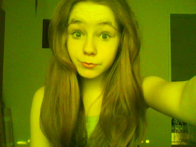Stare ;3