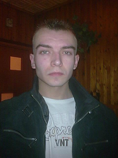 moj kotecek :***